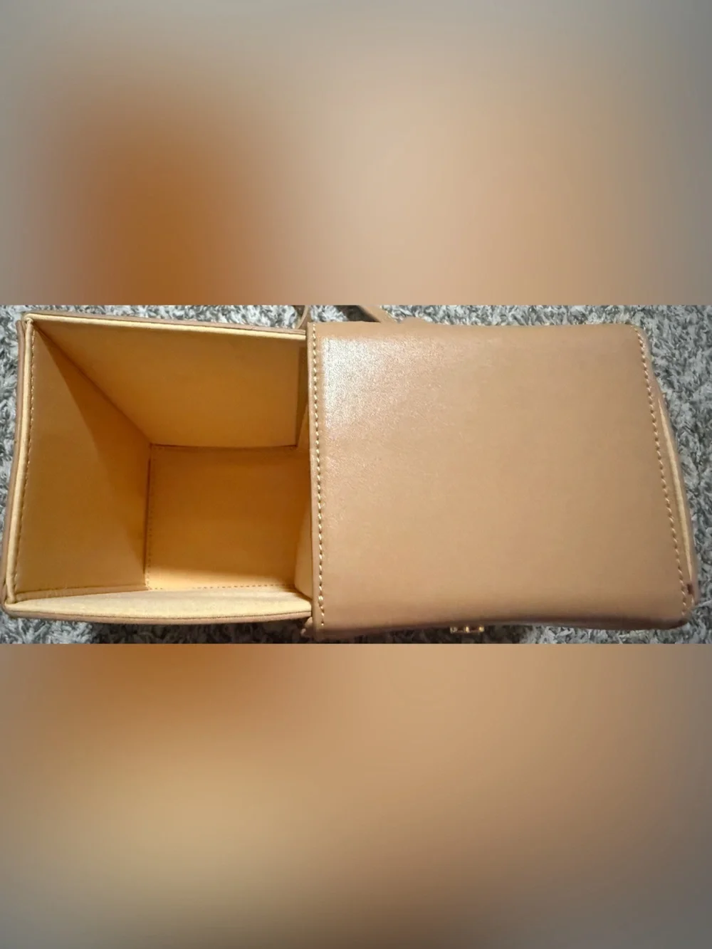 Viral TikTok Kate Gabrielle Caramel “Ella Bag” Crossbody